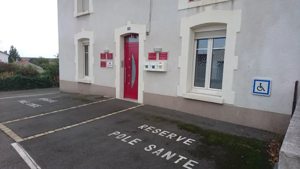 Devanture Pôle Santé de la Seille
